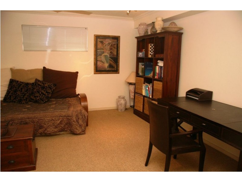 37/4 University Dr, Robina QLD 4226