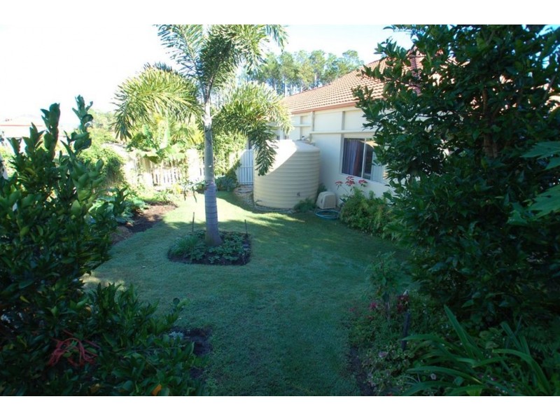 20 Gammon Dr, Varsity Lakes QLD 4227