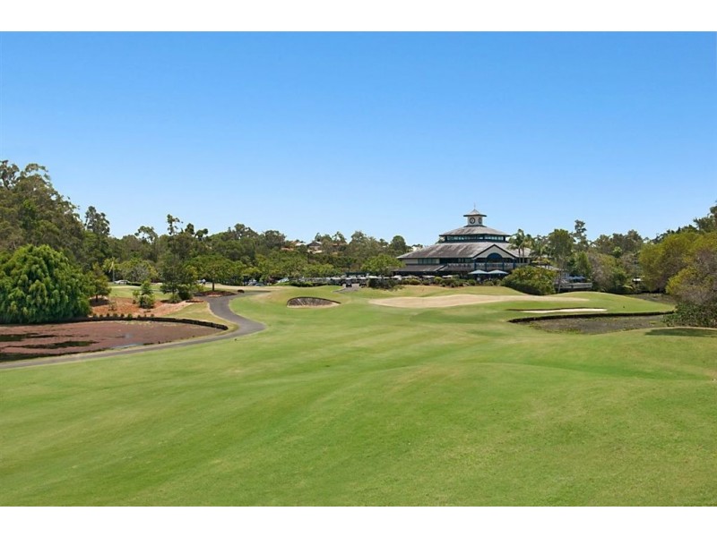 62 Great Southern Dr, Robina QLD 4226