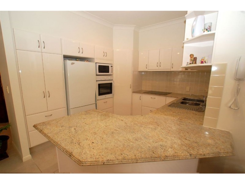 99 Bayswater Av, Varsity Lakes QLD 4227