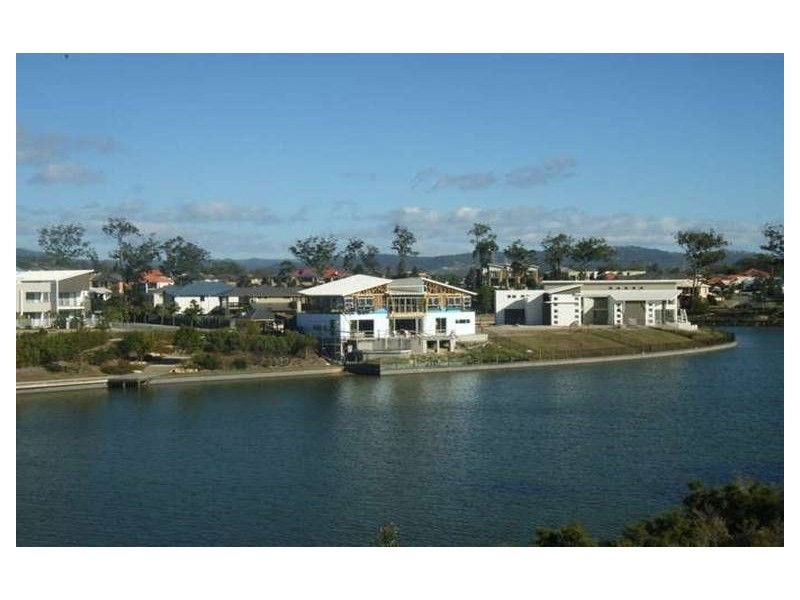 55 Bridgewater Dr, Varsity Lakes QLD 4227