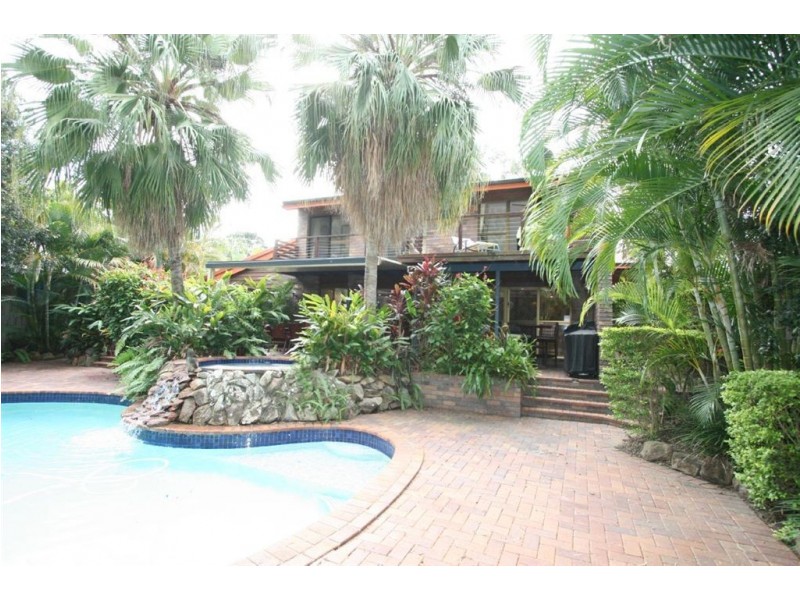 35 Sandringham Dr, Robina QLD 4226