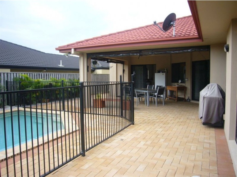 12 Eugenia Circuit, Robina QLD 4226