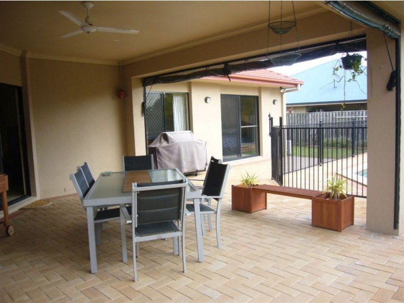 12 Eugenia Circuit, Robina QLD 4226