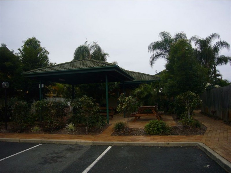 56/7 Santa Cruz Blvd, Clear Island Waters QLD 4226