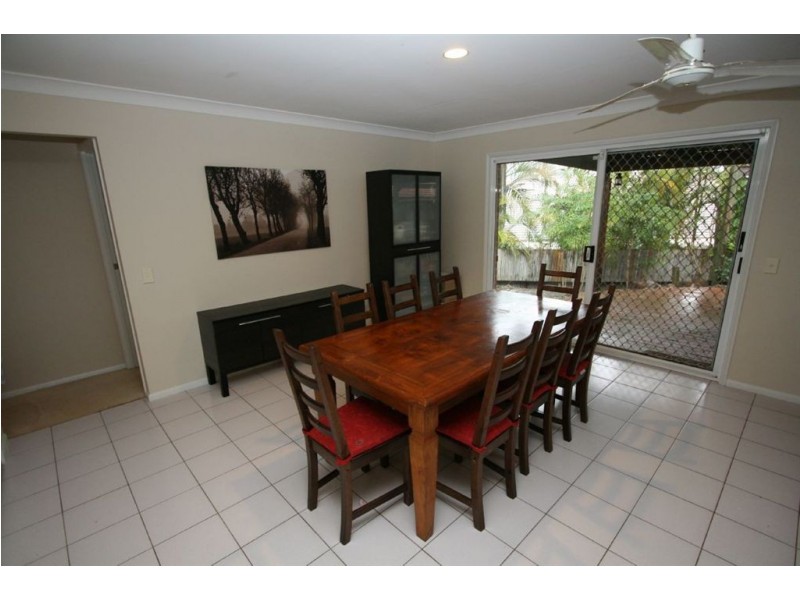 28 Bothwell St, Robina QLD 4226