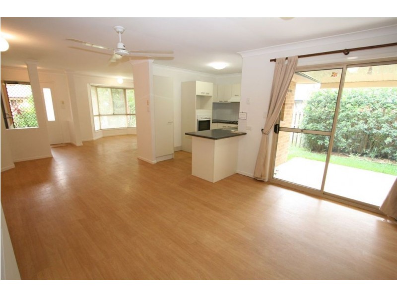 37 County Lane, Merrimac QLD 4226