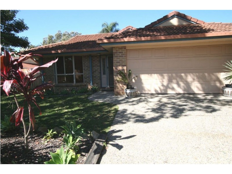 37 County Lane, Merrimac QLD 4226
