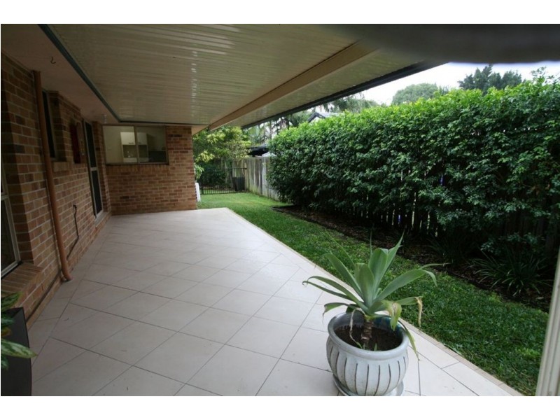 37 County Lane, Merrimac QLD 4226