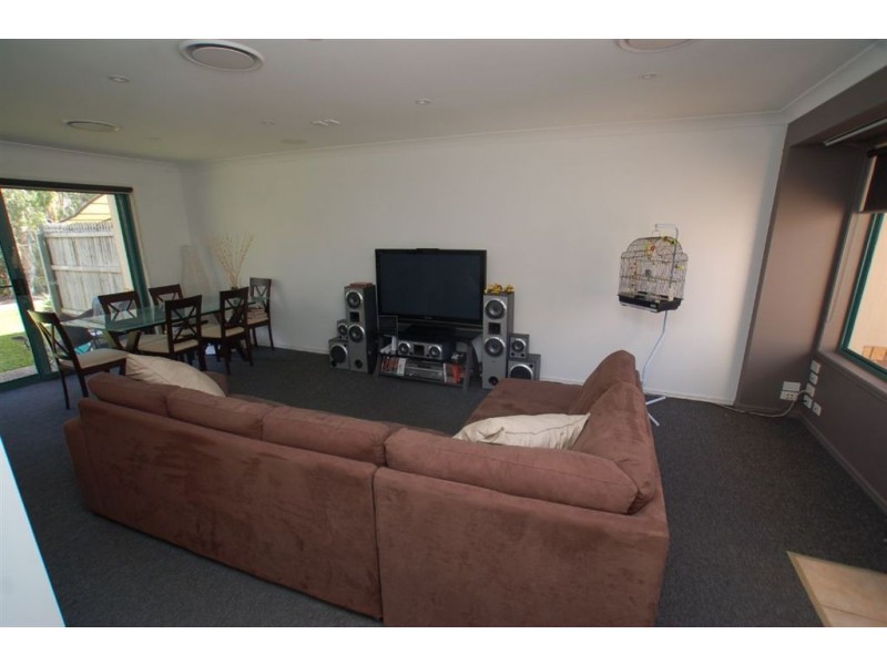 28/21 Regensberg Cl, Varsity Lakes QLD 4227