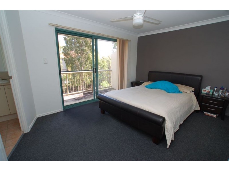 28/21 Regensberg Cl, Varsity Lakes QLD 4227