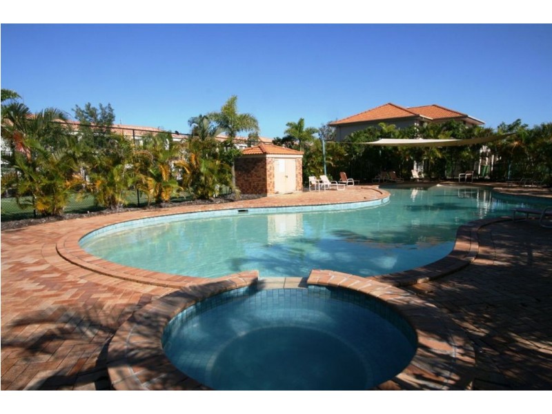 28/21 Regensberg Cl, Varsity Lakes QLD 4227