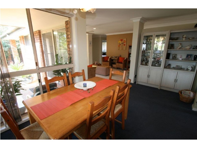 13 Oakleigh Cct, Robina QLD 4226