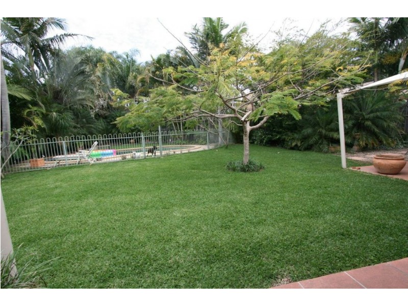 15 Strathmore Ct, Robina QLD 4226