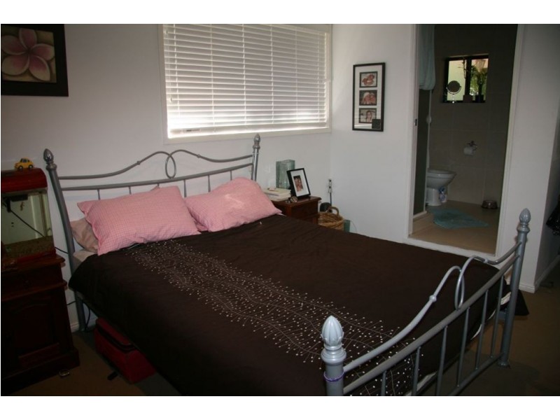 15 Strathmore Ct, Robina QLD 4226