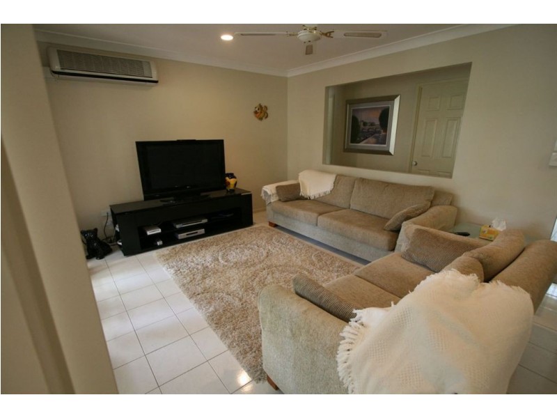 6 Bentleigh Ct, Robina QLD 4226