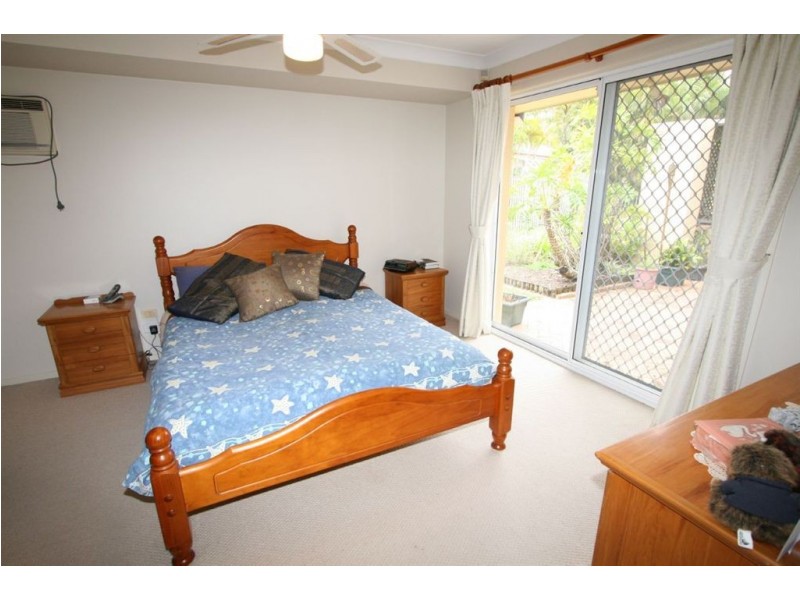 6 Bentleigh Ct, Robina QLD 4226