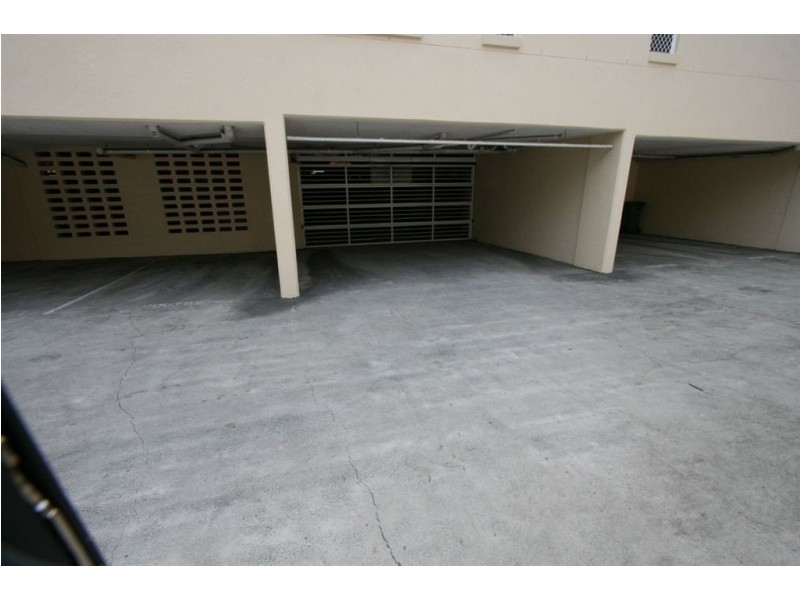 6/37 Mawarra St, Surfers Paradise QLD 4217