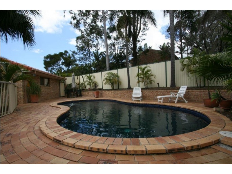 21 Sawgrass Pl, Robina QLD 4226