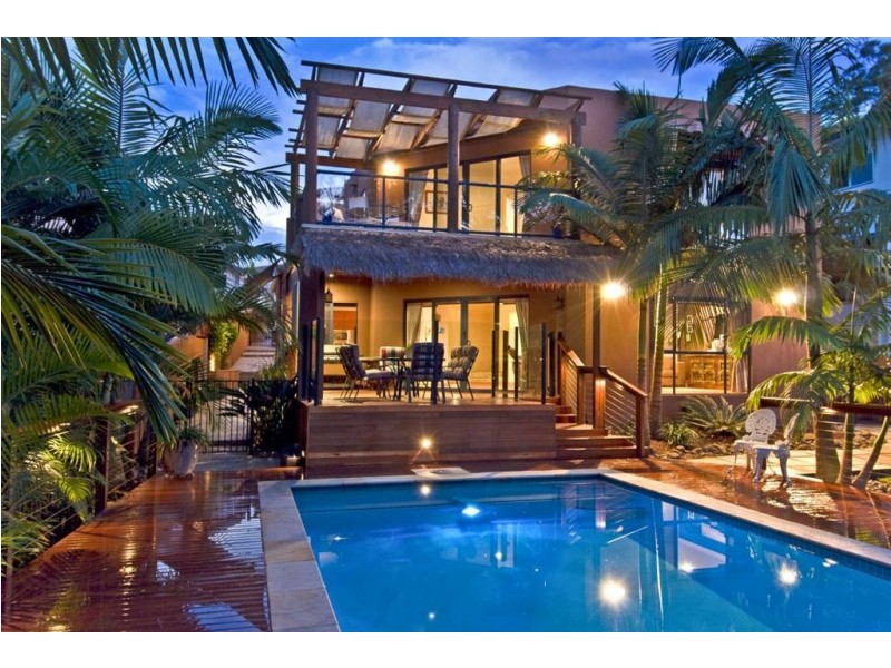 23 Corvus Way, Robina QLD 4226