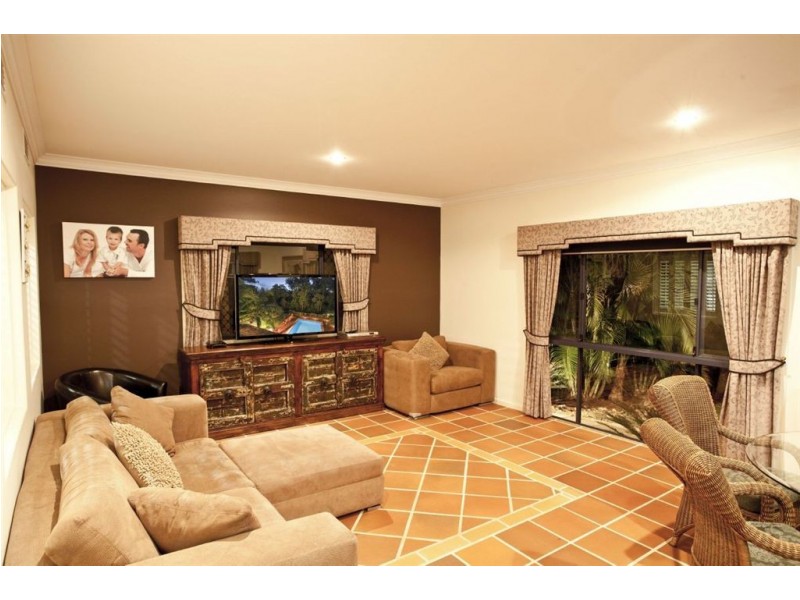 23 Corvus Way, Robina QLD 4226