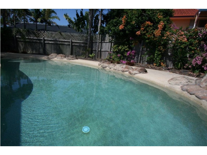 54 Newport Dr, Robina QLD 4226