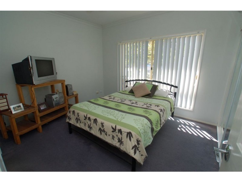 38 Mapleton Cct, Varsity Lakes QLD 4227