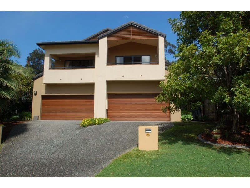 2/5 The Links, Varsity Lakes QLD 4227