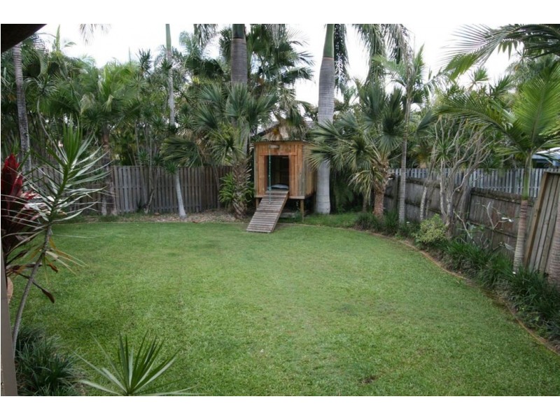 3 Kensington St, Robina QLD 4226