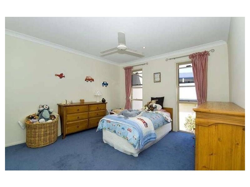34 Sagitta Pl, Robina QLD 4226