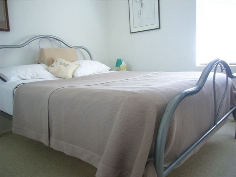 12/29 Duet Dr, Mermaid Waters QLD 4218