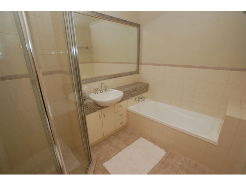 23/1 Assembly Drive, Varsity Lakes QLD 4227