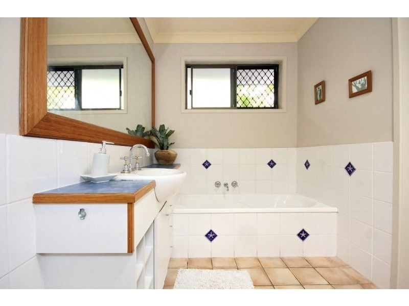 72 Cottesloe Drive, Robina QLD 4226