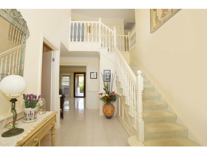 7 Pymble Pl, Robina QLD 4226