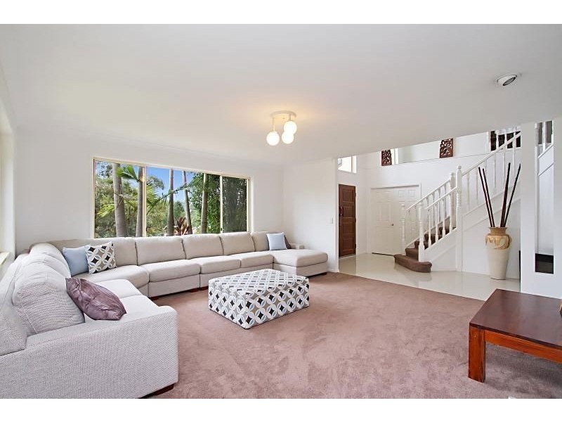 12 Pinehurst Pl, Robina QLD 4226