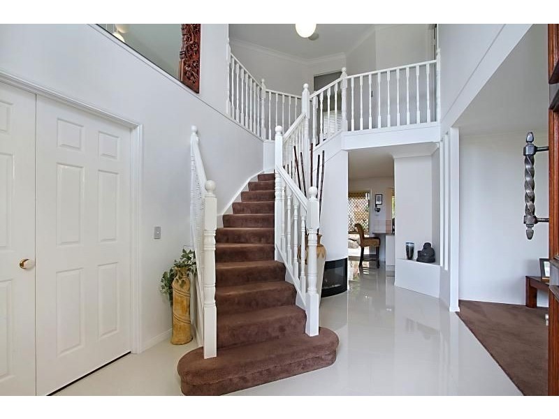 12 Pinehurst Pl, Robina QLD 4226