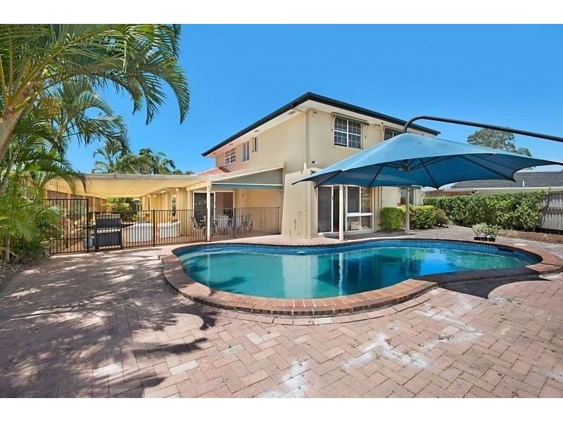 10 Newport Dr, Robina QLD 4226