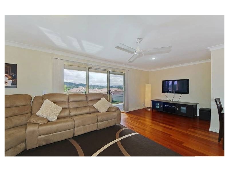 4/28 Palma Cres, Varsity Lakes QLD 4227