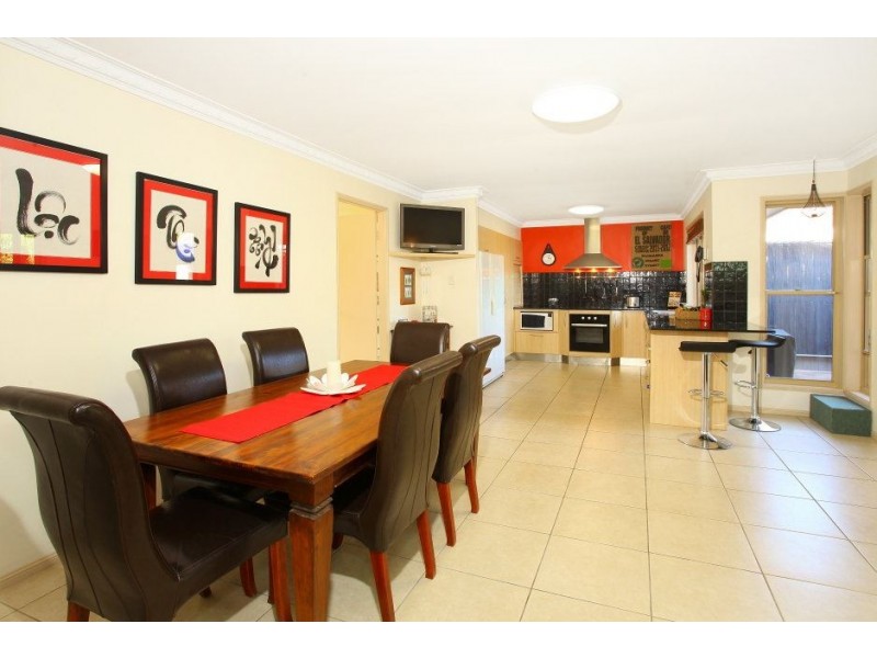 86 Glen Eagles Dr, Robina QLD 4226