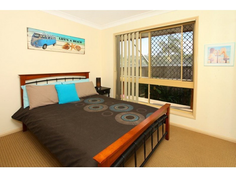 86 Glen Eagles Dr, Robina QLD 4226