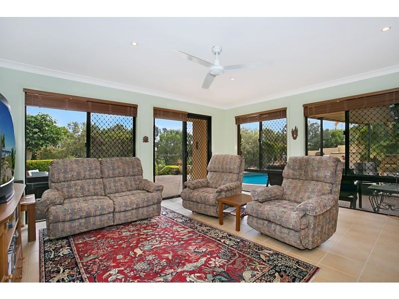 51 Cedarwood Cres, Robina QLD 4226
