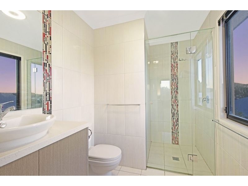 17 Abercrombie Cresent, Upper Coomera QLD 4209