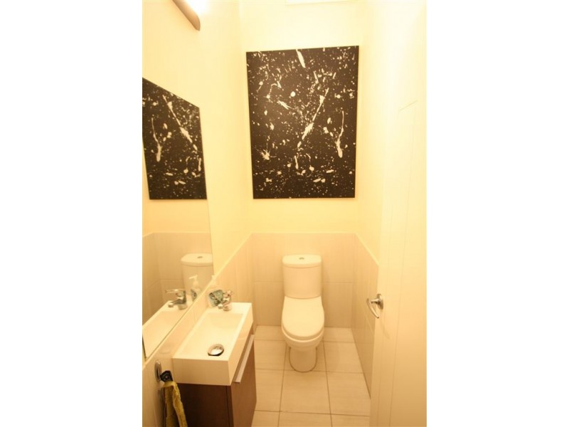 17 Abercrombie Cresent, Upper Coomera QLD 4209