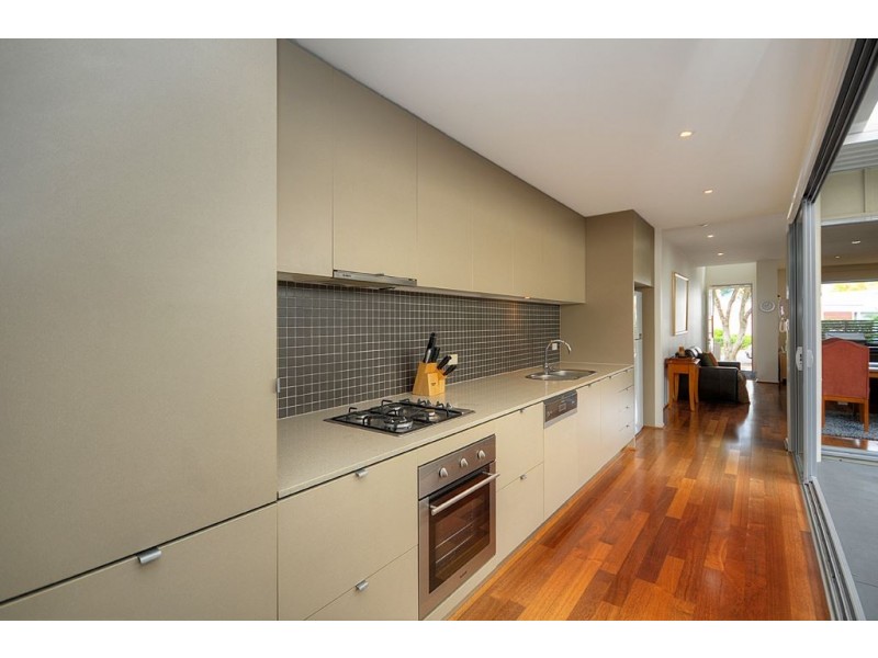 Varsity Lakes QLD 4227