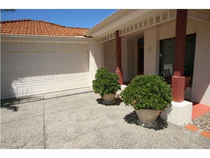 74 Concord Circuit, Robina QLD 4226