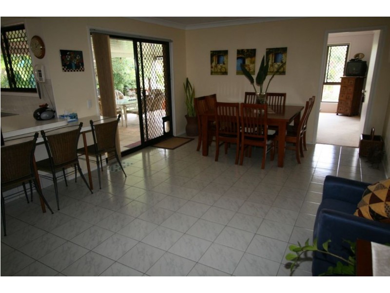 6 Narrabeen Court, Robina QLD 4226