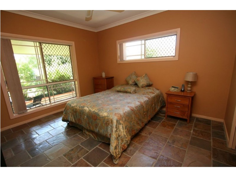 121 Wallandra Road, Mudgeeraba QLD 4213