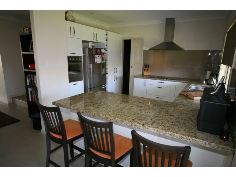 9 Beecroft Place, Robina QLD 4226