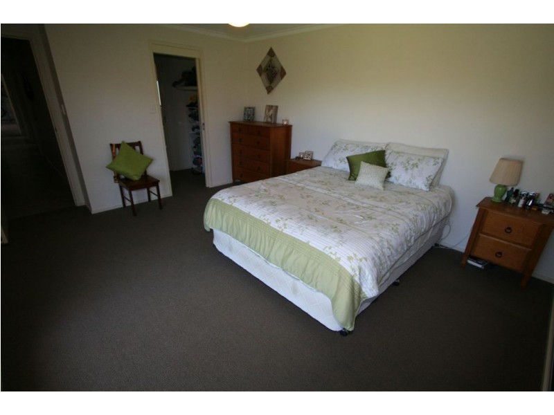 9 Beecroft Place, Robina QLD 4226