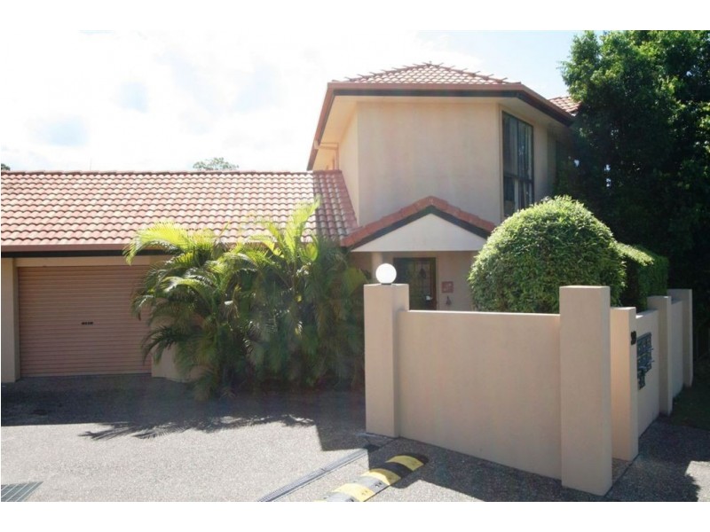 1/39 Pine Valley Drive, Varsity Lakes QLD 4227